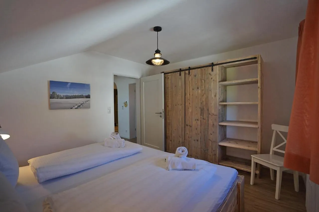 Allgaeuer Hideaway Oy-Mittelberg